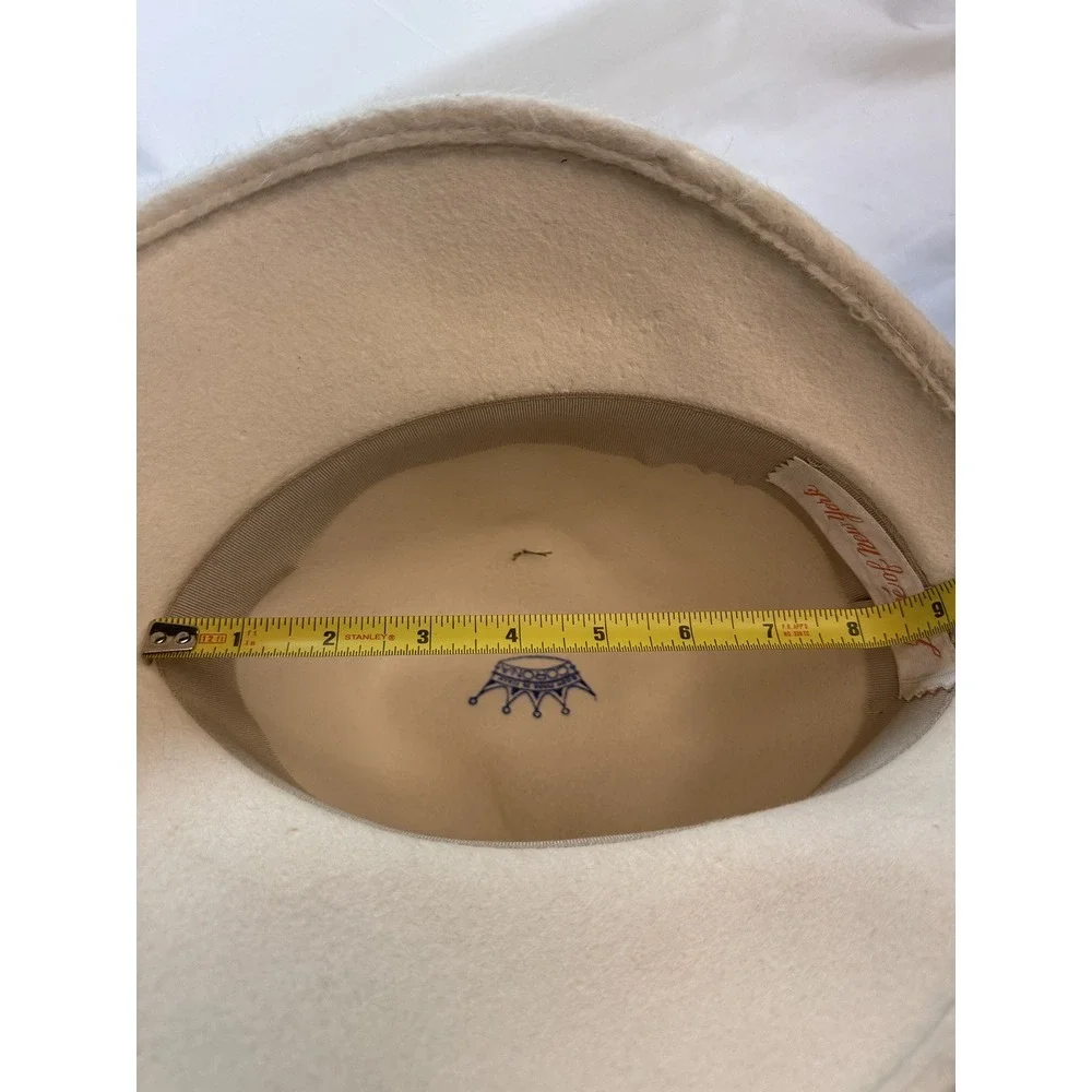 Cloche 1960's Hat Doree Of New York Beige With Gold/black Trim Wool Felt Very Gd - Picture 15 of 15